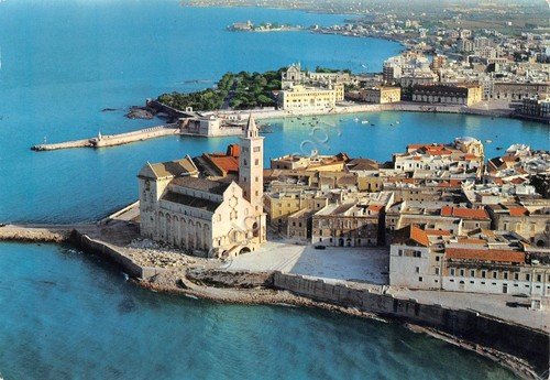 Cartolina Trani Porto e Cattedrale panorama aereo 1971 (Bari)