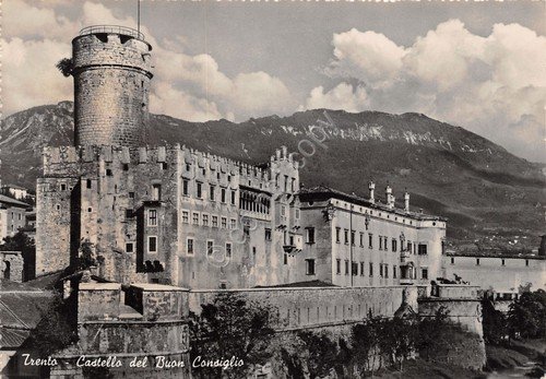 Cartolina Trento Castello Buon Ricordo Ed SAF | Immagine Gallery 1