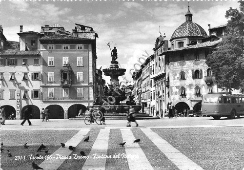Cartolina Trento Piazza Duomo Fontana del Nettuno 1961 | Immagine principale