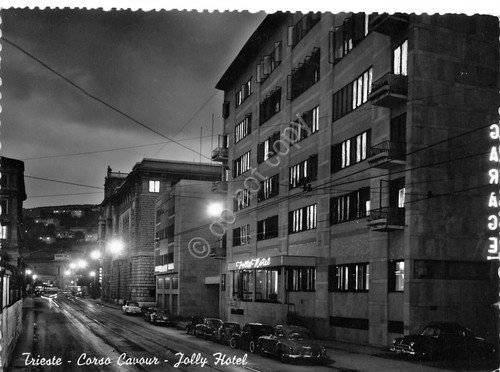 Cartolina Trieste Corso Cavour Hotel Jolly notturno anni '50