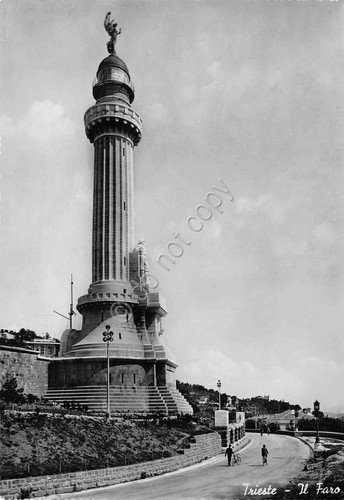 Cartolina Trieste il faro animata Timbro targhetta Marina Militare 1954 | Immagine principale