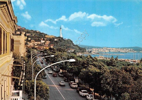 Cartolina Trieste Riviera di Barcola e Faro della Vittoria | Immagine principale
