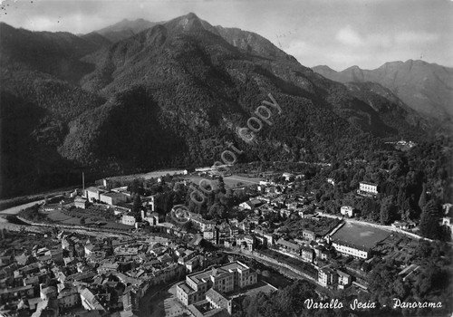 Cartolina Varallo Sesia Panorama 1956 timbro Sacro Monte | Immagine principale