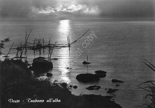 Cartolina Vasto Trabocco all'alba anni '50 | Immagine principale