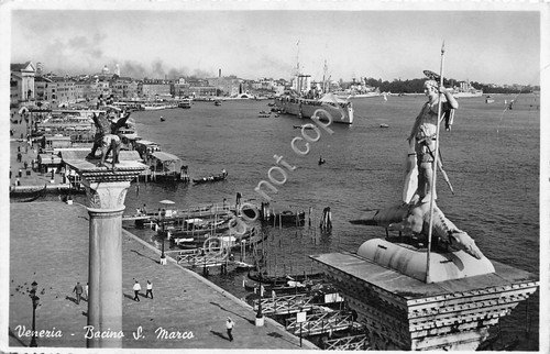 Cartolina Venezia Bacino San Marco anni '50