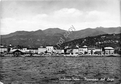 Cartolina Verbania Intra Panorama dal lago 1961 | Immagine principale