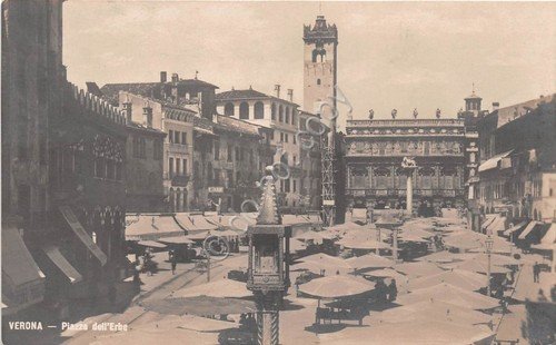 Cartolina Verona Piazza delle Erbe Mercato NVG | Immagine principale
