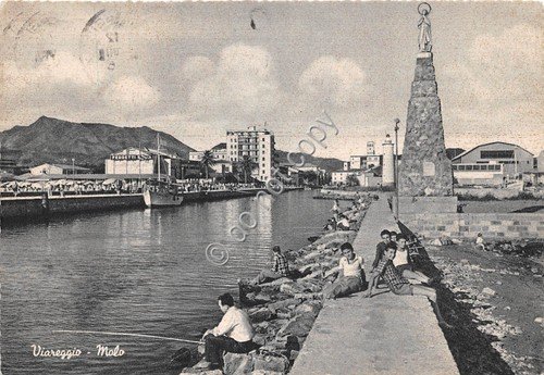 Cartolina Viareggio Molo pescatore animata 1956