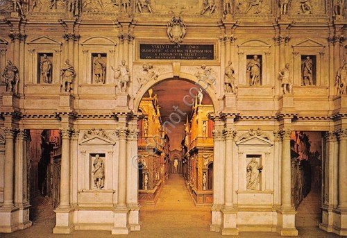 Cartolina Vicenza Teatro Olimpico proscenio