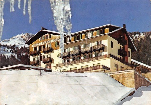 Cartolina Vigo di Fassa Hotel Fontana anni '80 | Immagine principale
