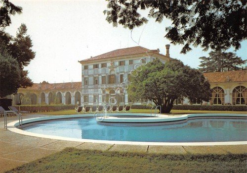 Cartolina Zerman di Mogliano Veneto Hotel Villa Condulmer Piscina 1990 | Immagine principale
