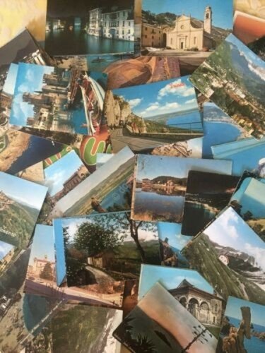 Cartoline Lotto di 100 cartoline a colori VG e NVG …