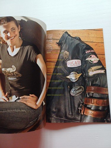 DUCATI Apparel collection 2011 depliant originale