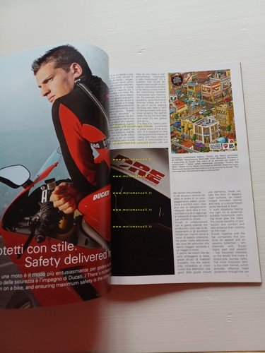 DUCATI Apparel collection 2011 depliant originale