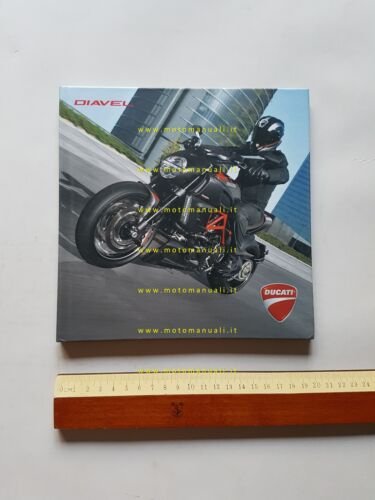 Ducati Diavel 1a serie 2011 depliant ITALIANO originale