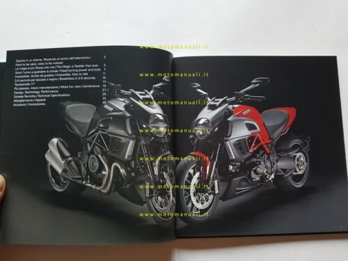 Ducati Diavel 1a serie 2011 depliant ITALIANO originale