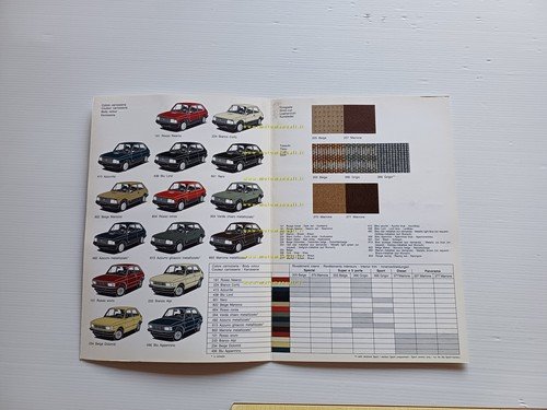 Fiat 127 modelli 1981 cartella colori carrozzeria- interni depliant originale
