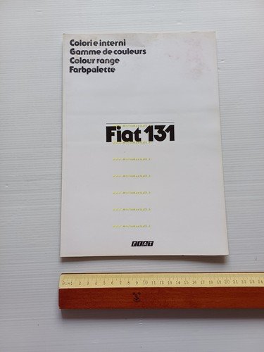 Fiat 131 cartella colori e interni modelli 1981-82 depliant originale