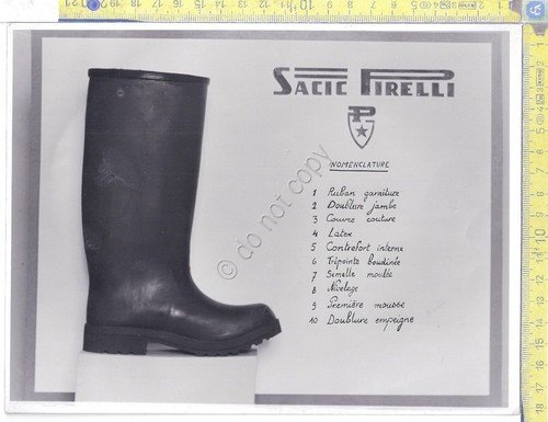 Fotografia - Pirelli Sacic - Fabbricazione Scarpe e Stivali - … | Immagine principale