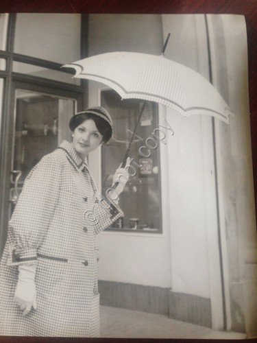 Fotografia Gianni della Valle Moda con ombrelli 4 stampe B/N … | Immagine Gallery 3