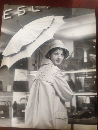 Fotografia Gianni della Valle Moda con ombrelli 4 stampe B/N …