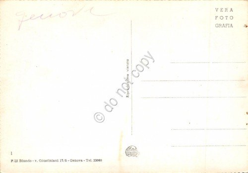 Genova Sturla insenatura e spiaggia piccole macchie