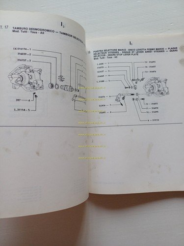 Gilera 125200 RTX- 125200 Arizona Hawk 1986 catalogo ricambi originale