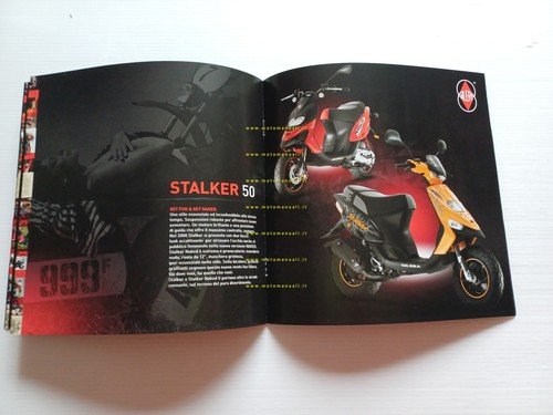 Gilera catalogo produzione modelli 2009 depliant italiano originale