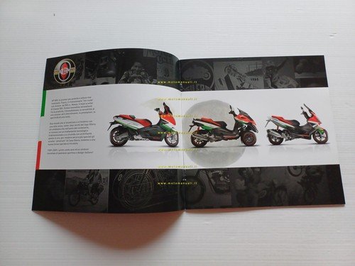 Gilera catalogo produzione modelli 2009 depliant italiano originale