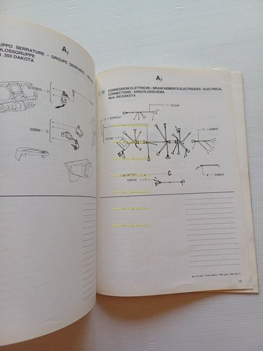 Gilera Dakota 350 1986 catalogo ricambi originale Spare Parts Catalogue