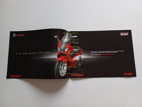 Gilera Nexus 500 depliant italiano originale
