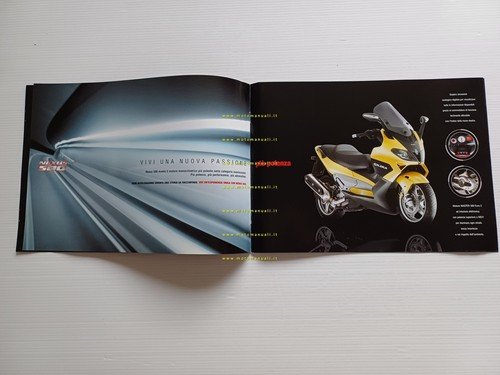 Gilera Nexus 500 depliant italiano originale