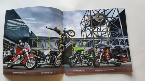 Harley-Davidson modelli Custom Vehicle Operation 2011 depliant USA originale