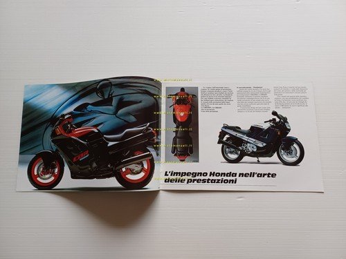 Honda CBR 1000 F - 600 F 1987 1a serie …