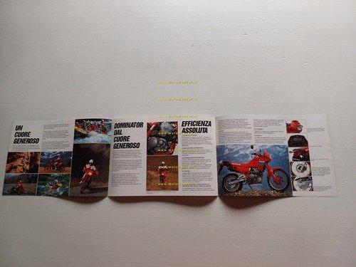 Honda Dominator NX 650 1990 depliant italiano originale
