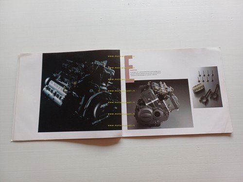 Honda NR 750 1991 depliant ORIGINALE inglese