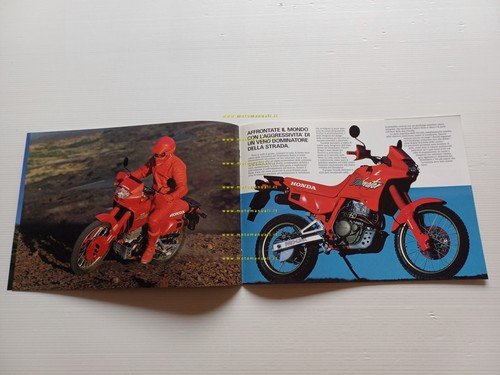 Honda NX 650 Dominator 1988 1a serie depliant italiano originale