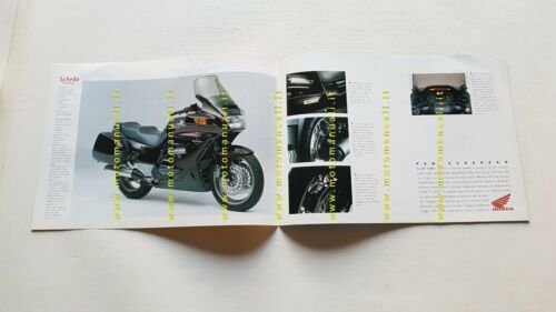 Honda ST 1100 Pan European 1991 depliant ITALIANO originale brochure