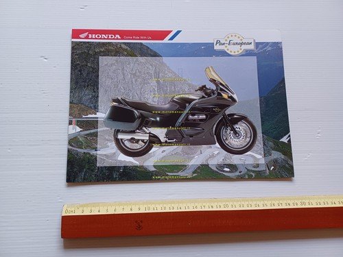 Honda ST 1100 Pan European depliant italiano originale