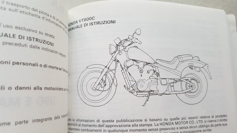 Honda VT 600 C CUSTOM 1990 manuale uso italiano originale …
