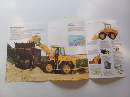 International Payloader H-30 pala caricatrice gommata anni 70 depliant originale