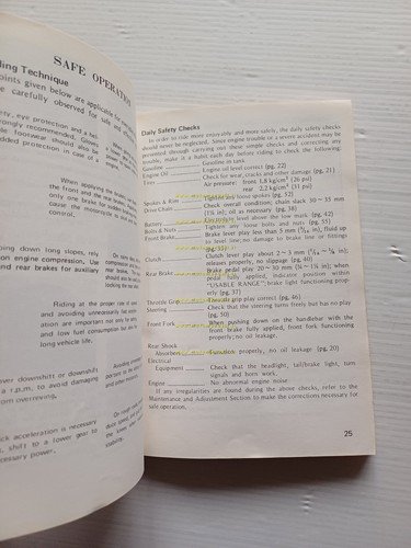 Kawasaki 900 Z1-B 1975 manuale uso manutenzione libretto originale inglese