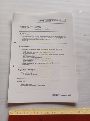 Kawasaki GPX 600 R (ZX600-C7) 1994 Model Information cartella stampa …