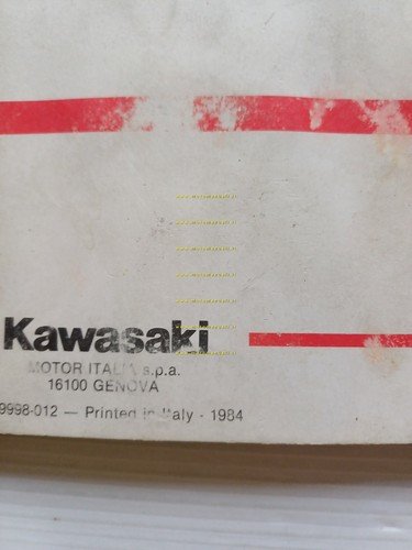 Kawasaki GPZ 900 R 1984 manuale uso manutenzione originale italiano