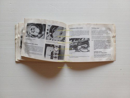 Kawasaki GPZ 900 R 1984 manuale uso manutenzione originale italiano