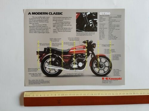 Kawasaki GT 750 depliant INGLESE originale moto ENGLISH