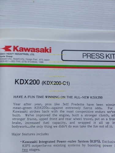 Kawasaki KDX 200 (KDX200-C1) 1986 cartella stampa originale testo inglese