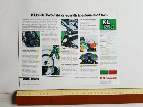 Kawasaki KL 250 depliant originale moto TESTO INGLESE