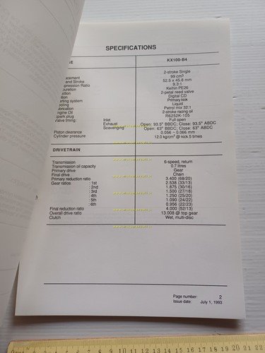 Kawasaki KX 100 (KX100-B4) 1994 Model Information cartella stampa inglese