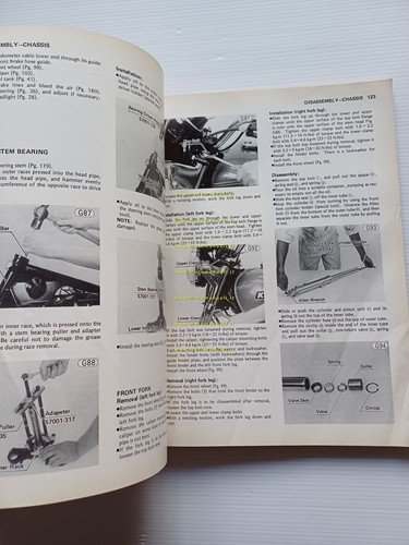 Kawasaki KZ 650 1976 manuale officina INGLESE originale workshop manual